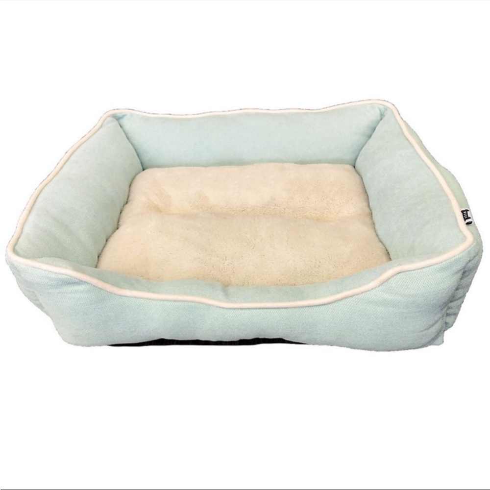 Cozy Pet Bed🐾 - Picture 1 of 1